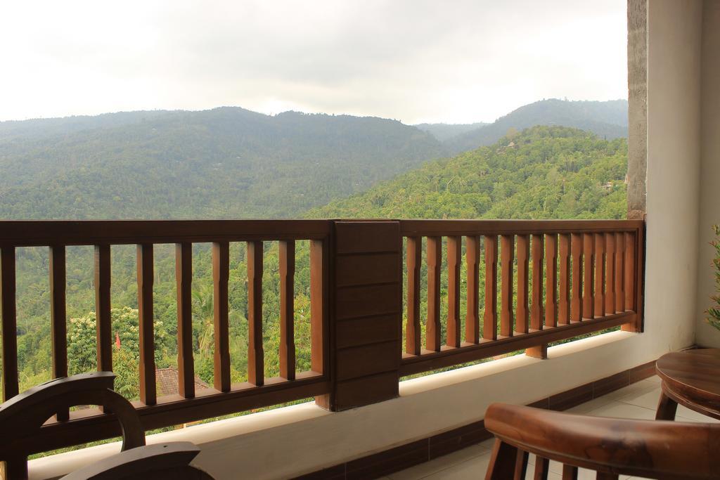 Maliana Homestay Munduk Rum bild